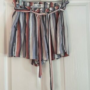 Adorable Hollister Striped High Rise Shorts L